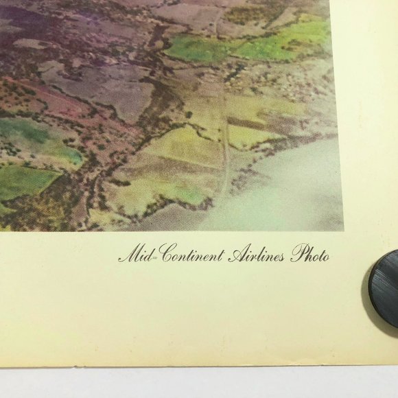 Mid-Continent Airlines Convair 300 in Flight Poster 16x20 inches - Picture 2 of 5